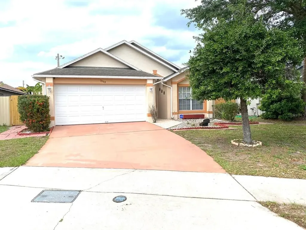 7049 Carna Court Orlando FL 32807