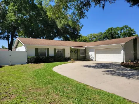 14032 Briardale Lane Tampa FL 33618