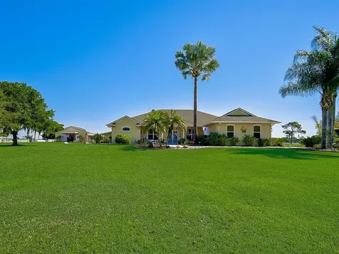 15911 Painted Post Lane Sarasota FL 34240