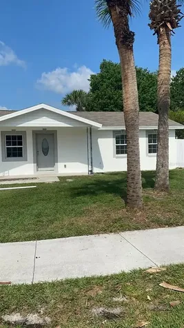122 Dahlia Drive Kissimmee FL 34743
