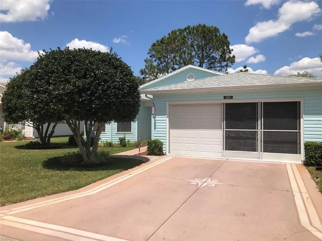 831 Old Oaks Lane Leesburg FL 34748