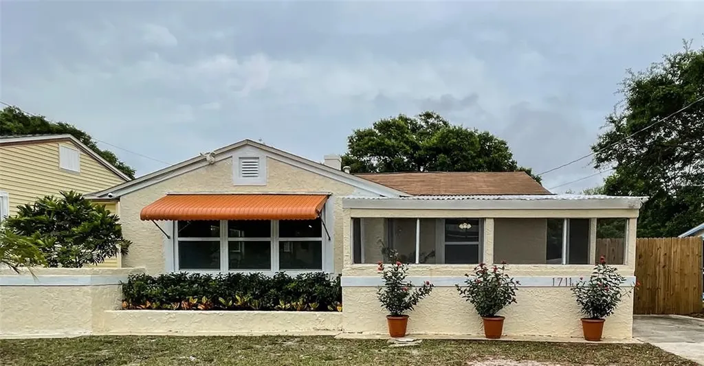 1711 N Martin Luther King Jr Avenue Clearwater FL 33755
