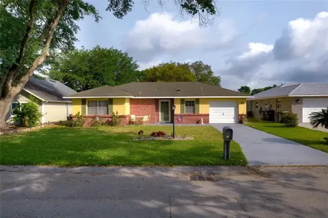 15 Sandalwood Drive Davenport FL 33837