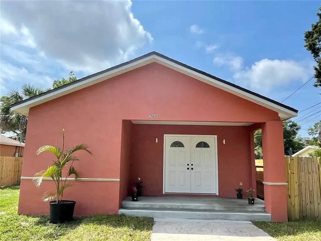 4292 57th Avenue N St Petersburg FL 33714