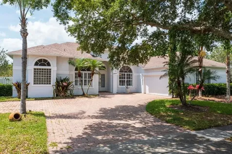 14430 Calabay Court Orlando FL 32837
