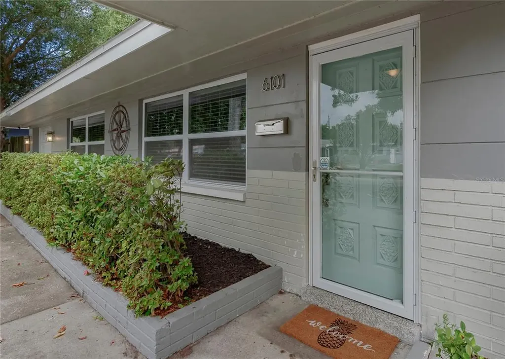 6101 Fairfield Avenue S St Petersburg FL 33707