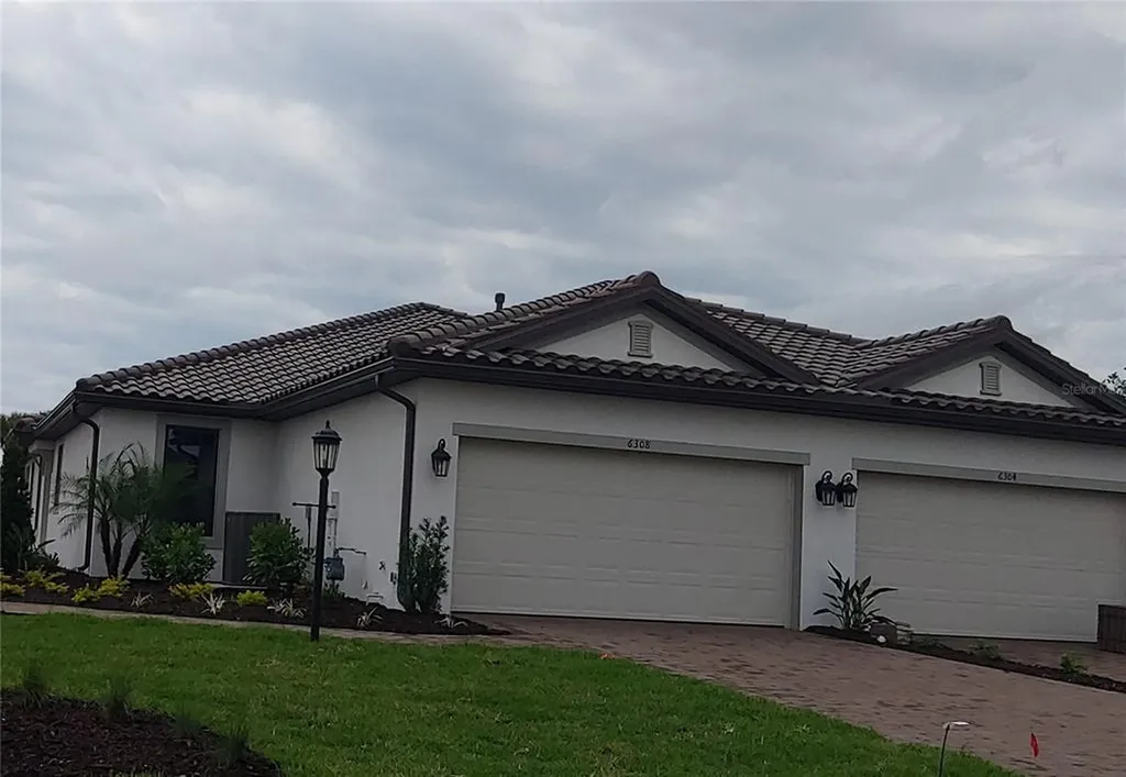 6308 Plateau Court Bradenton FL 34203