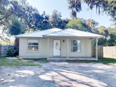 587 W Noble Avenue Bushnell FL 33513