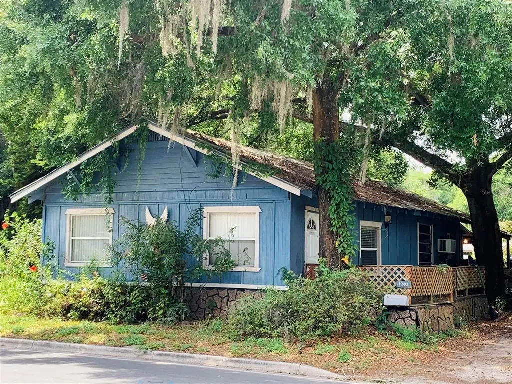 1203 S Evers Street Plant City FL 33563