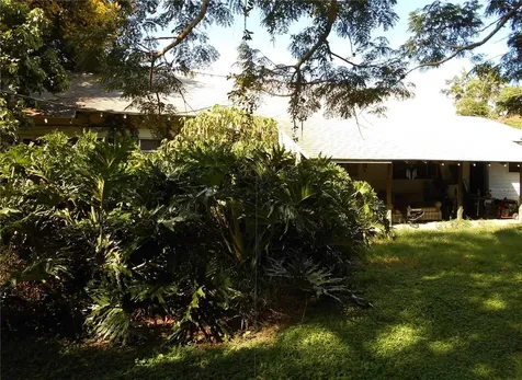 1695 S Palm Circle Eustis FL 32726