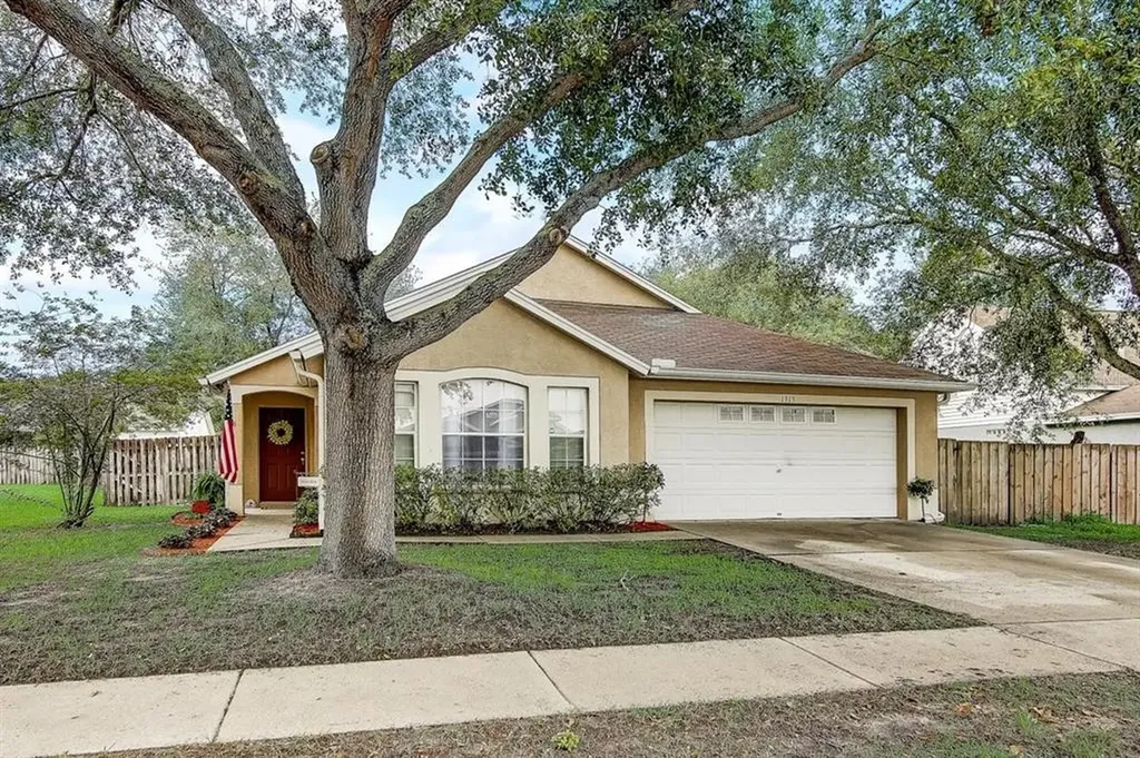 1313 Avonwood Court Lutz FL 33559