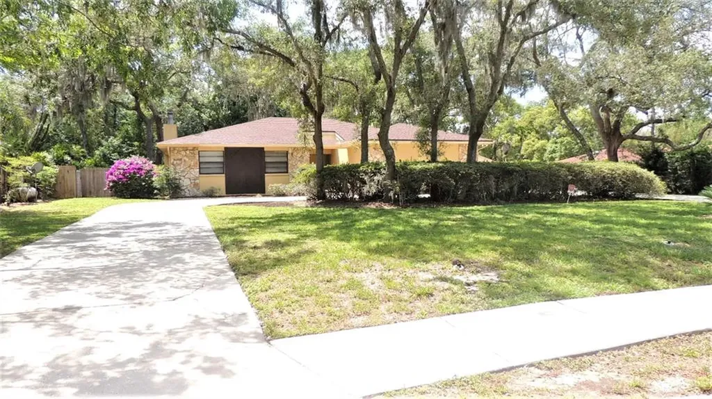13106 N 53rd Street Temple Terrace FL 33617