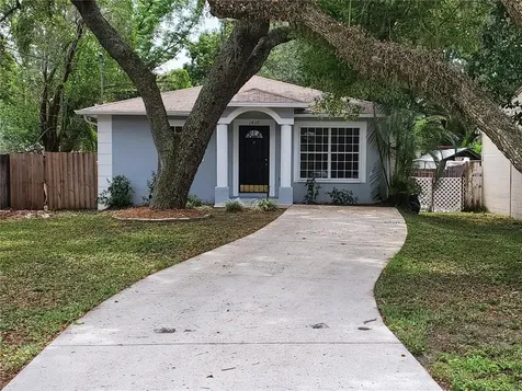1426 W Arctic Street Tampa FL 33604