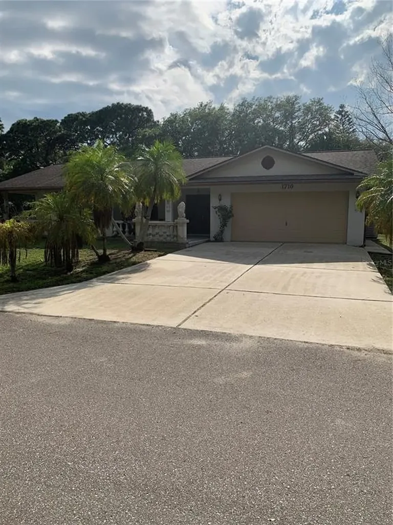 1710 Doncaster Road Clearwater FL 33764