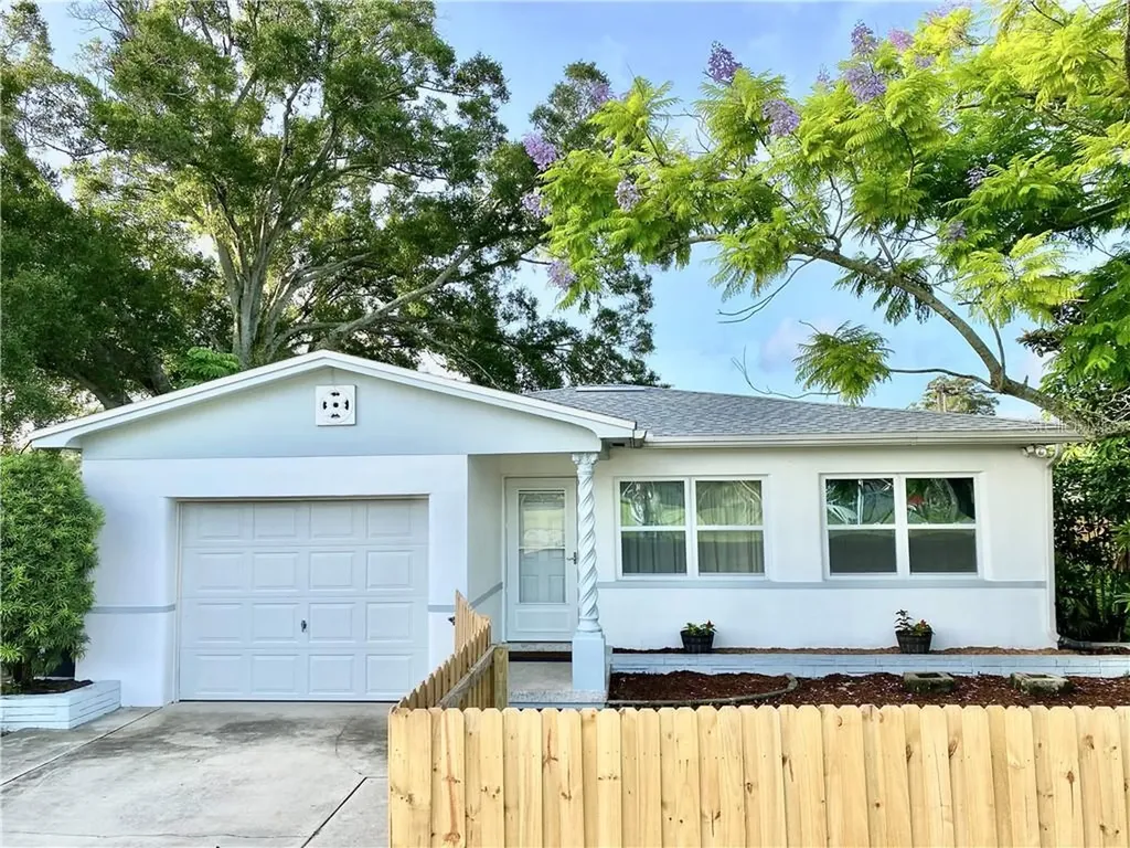 4590 47th Avenue N St Petersburg FL 33714