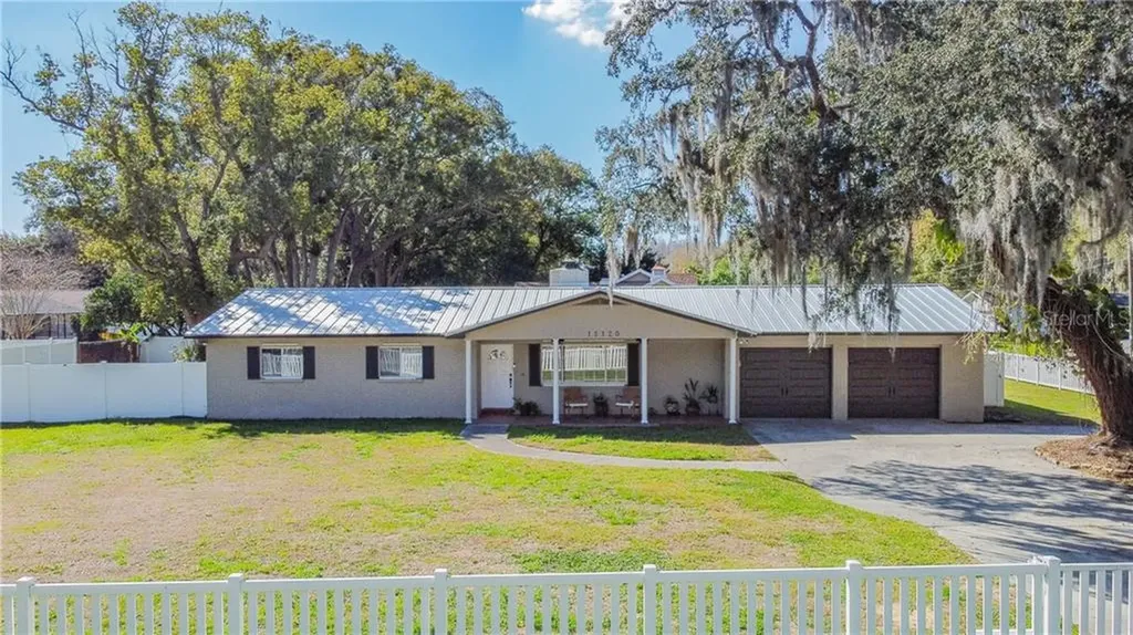 15120 Lake Magdalene Boulevard Tampa FL 33618