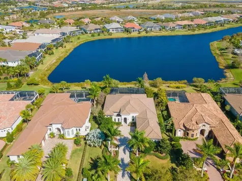 16122 Daysailor Trail Lakewood Ranch FL 34202