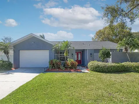 2984 Clubhouse Drive W Clearwater FL 33761