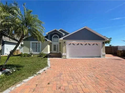 835 Woodfield Court Kissimmee FL 34744