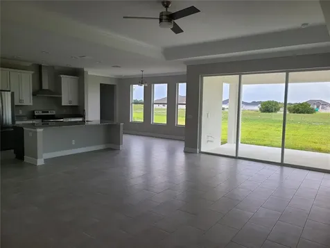 5305 Lake Siena Drive Wimauma FL 33598