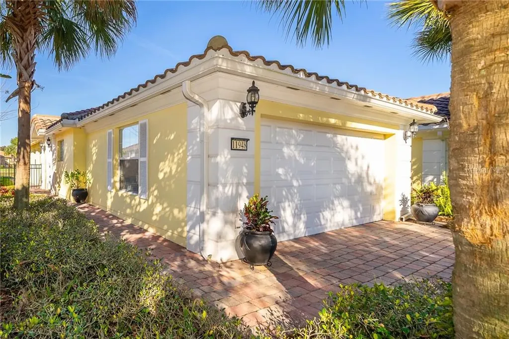 11948 Kajetan Lane Orlando FL 32827