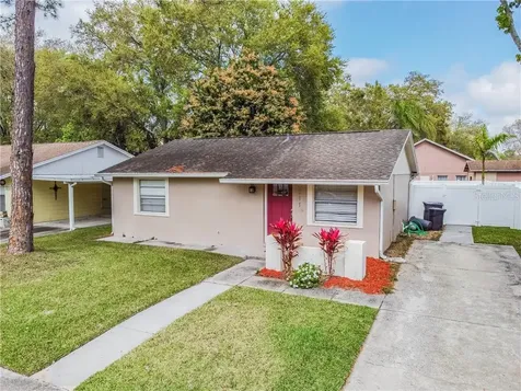 3211 Saddlebrook Avenue Tampa FL 33618