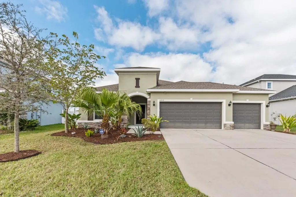 6212 Horse Mill Place Palmetto FL 34221