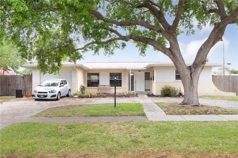 3137 60th Street N St Petersburg FL 33710