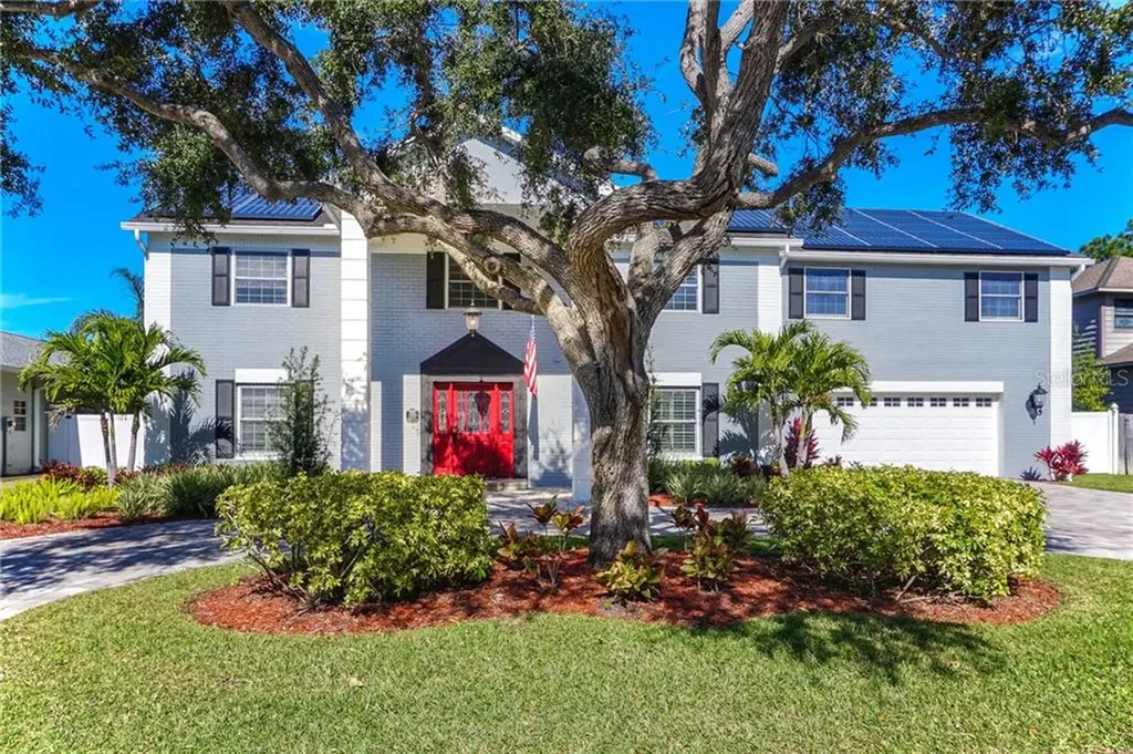 2933 Sandpiper Place Clearwater FL 33762