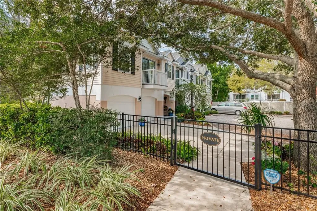 951 Wellington Court Dunedin FL 34698