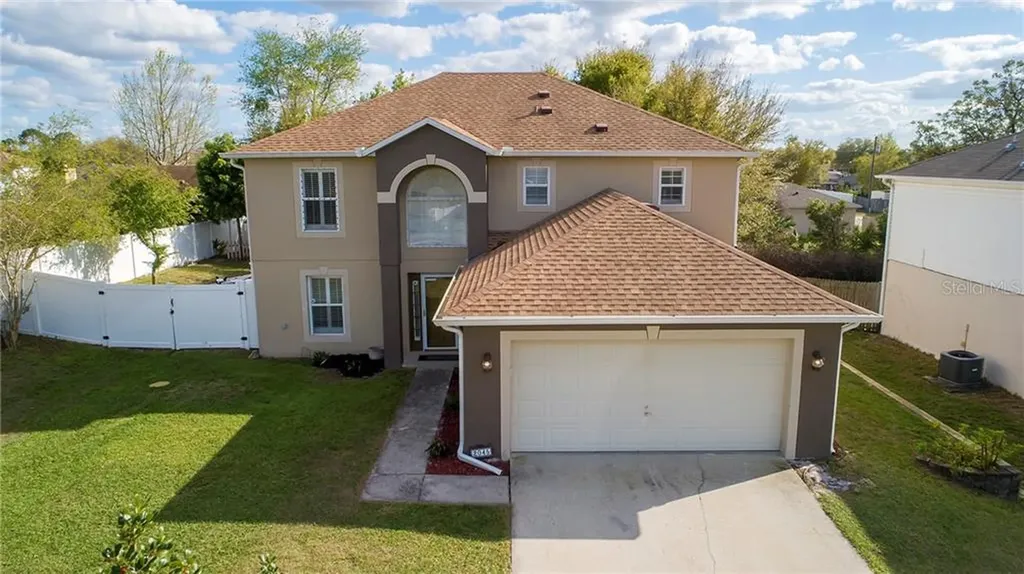 2045 White Plains Street Deltona FL 32738