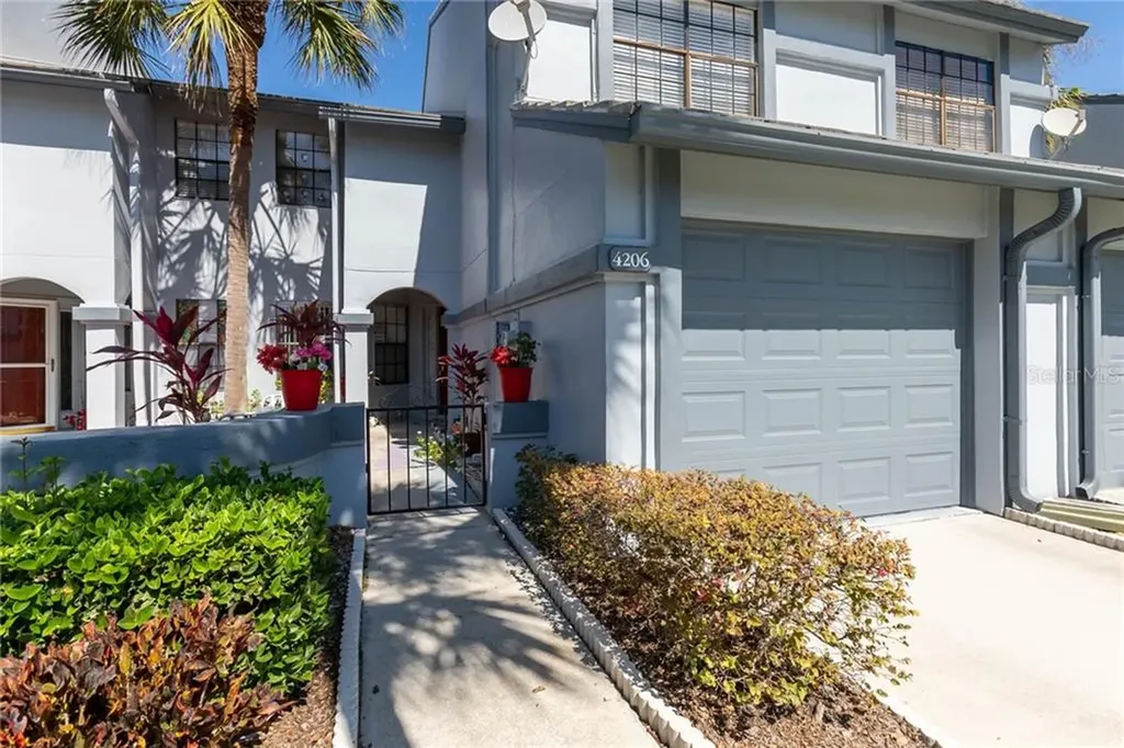4206 Brentwood Park Circle Tampa FL 33624