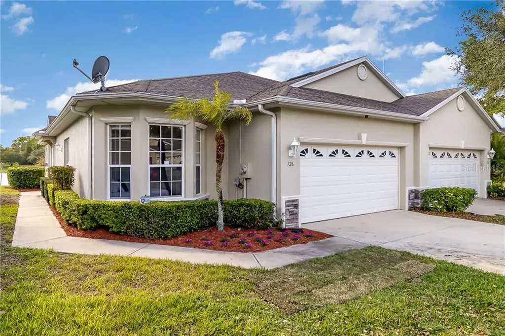 126 Lower Lake Court Debary FL 32713