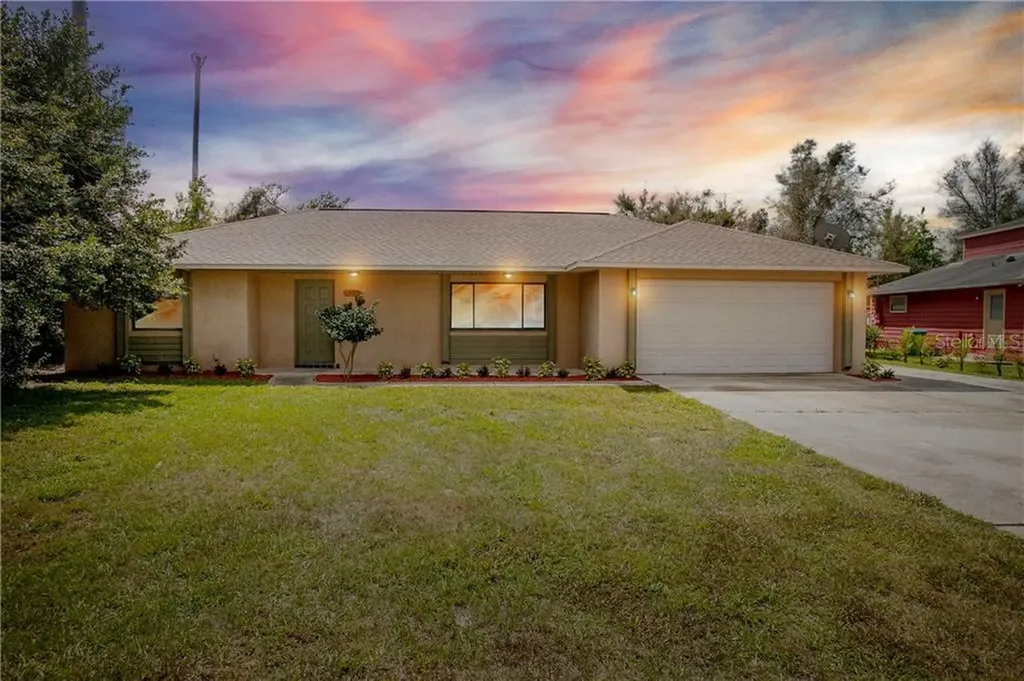 1903 E Barlington Drive Deltona FL 32725