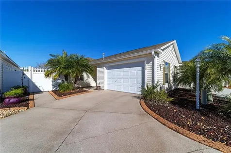 1816 Longwood Court The Villages FL 32162