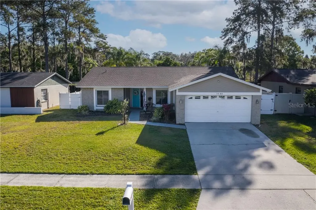 3708 Sand Pebble Drive Valrico FL 33596