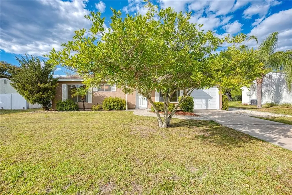 4566 Hartsook Avenue North Port FL 34287