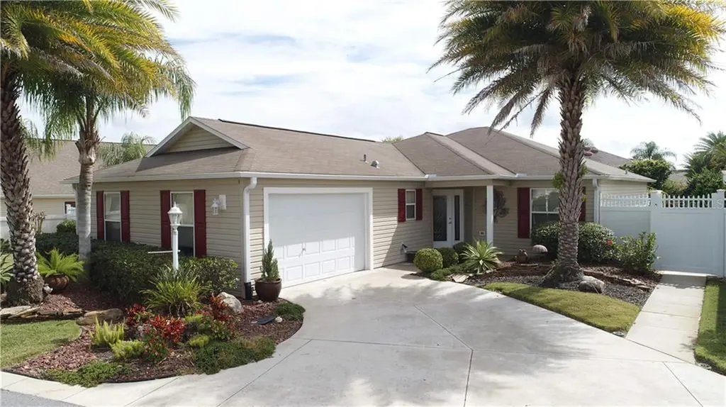 1725 Mount Carmel Terrace The Villages FL 32162
