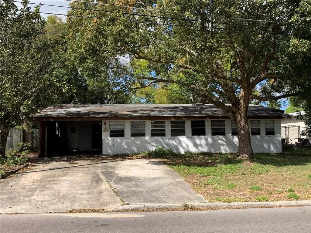 6127 W Amelia Street Orlando FL 32835