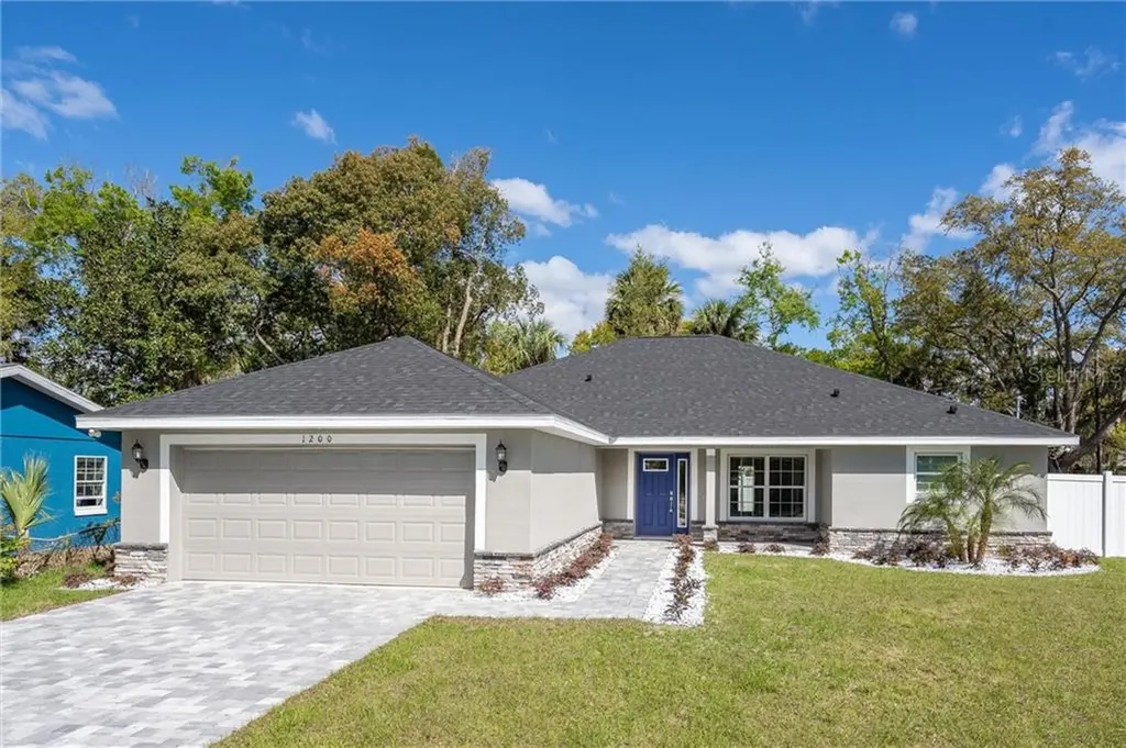 1200 W 12th Street Sanford FL 32771
