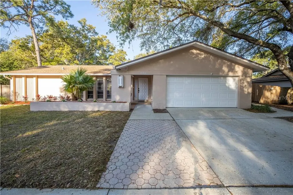 14216 Puffin Court Clearwater FL 33762