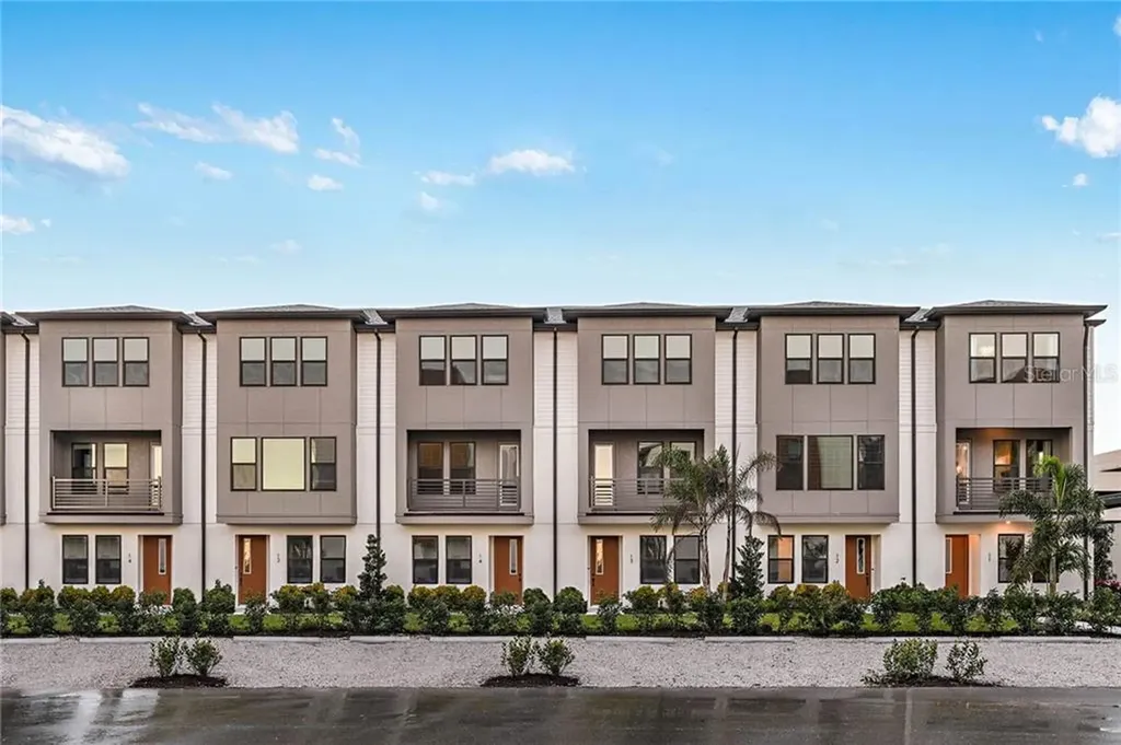 2511 N Grady Avenue Tampa FL 33607