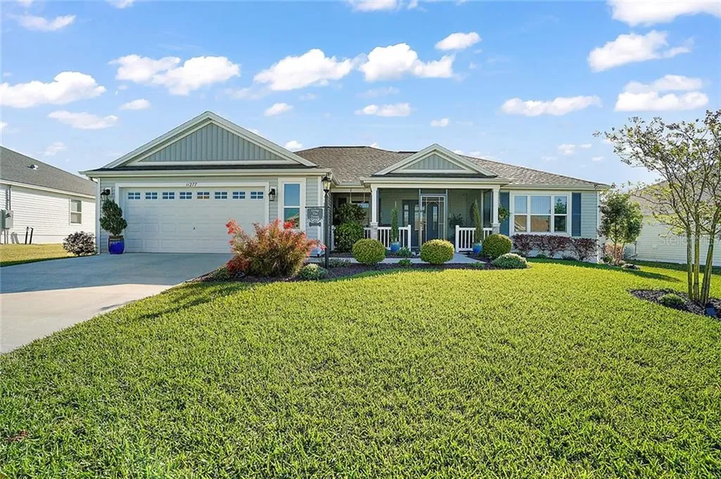 11277 Stewart Loop Oxford FL 34484