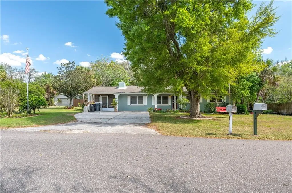 219 Callitris Avenue Polk City FL 33868