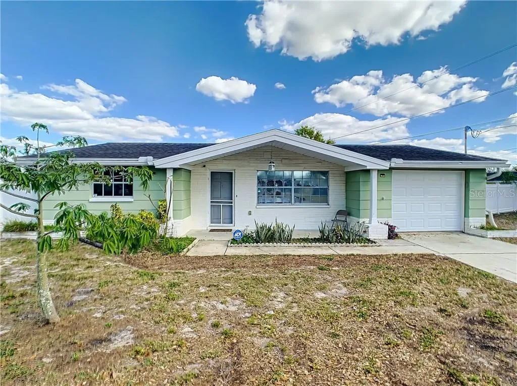 5506 Casino Drive Holiday FL 34690