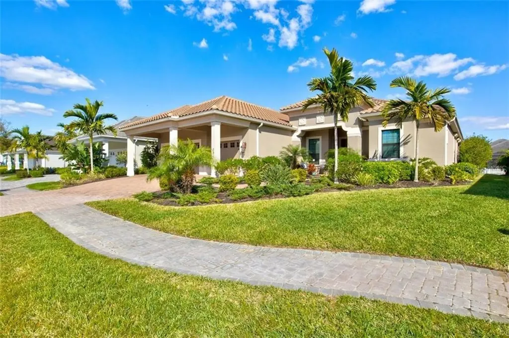 591 Mast Drive Bradenton FL 34208