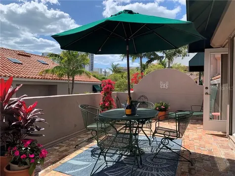 200 Cocoanut Avenue Sarasota FL 34236