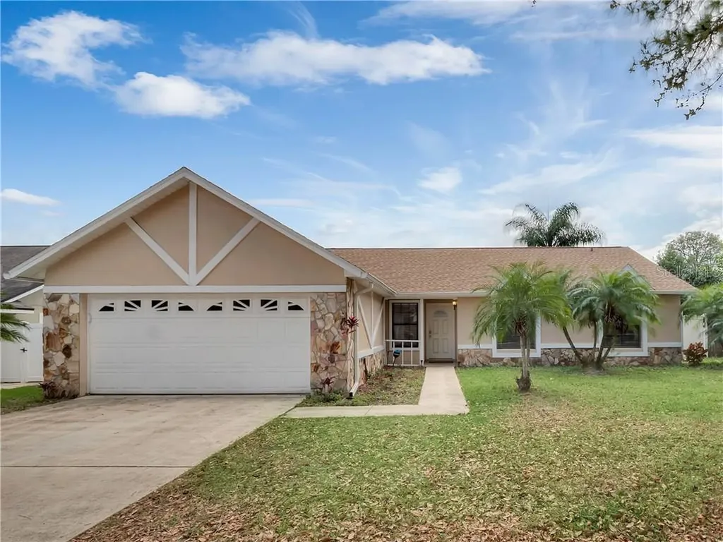 1061 Mckinnon Avenue Oviedo FL 32765
