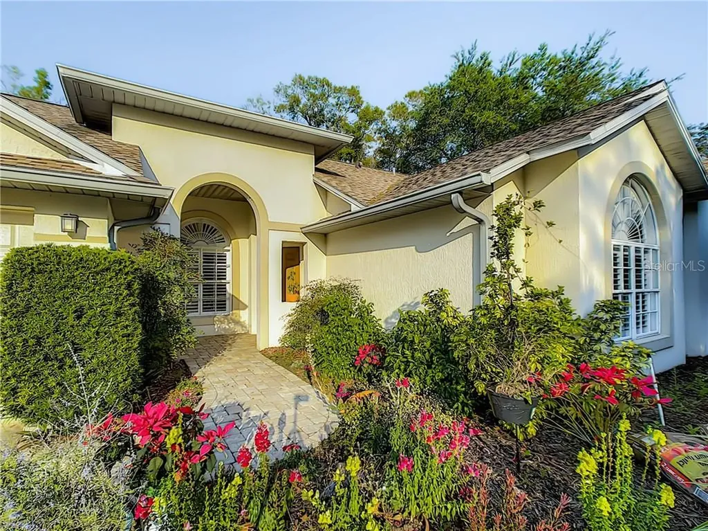 9033 Greenbrook Court Orlando FL 32810