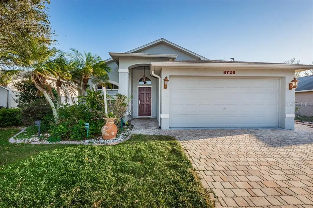 8728 Huntsman Lane Port Richey FL 34668